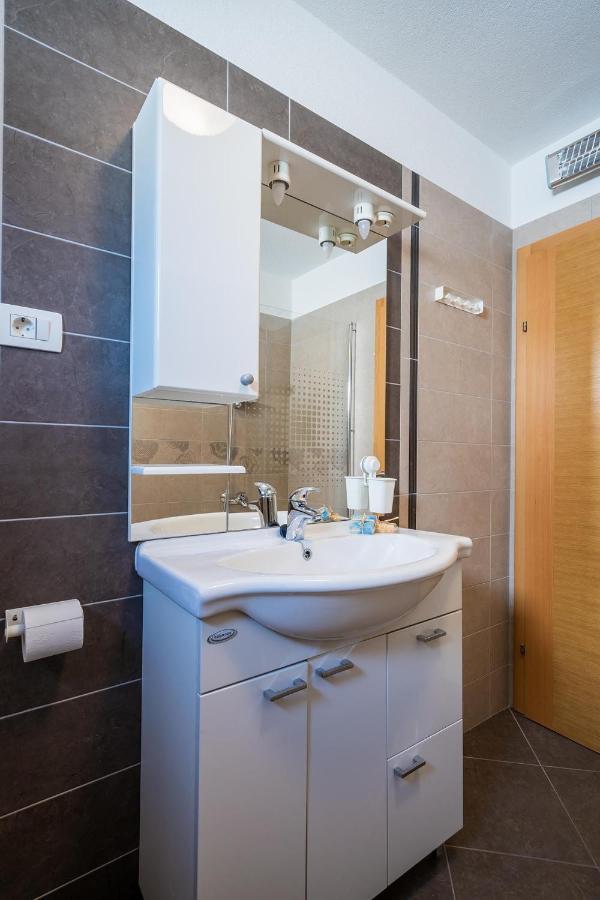 Downtown Apartment Helena Опатия Екстериор снимка